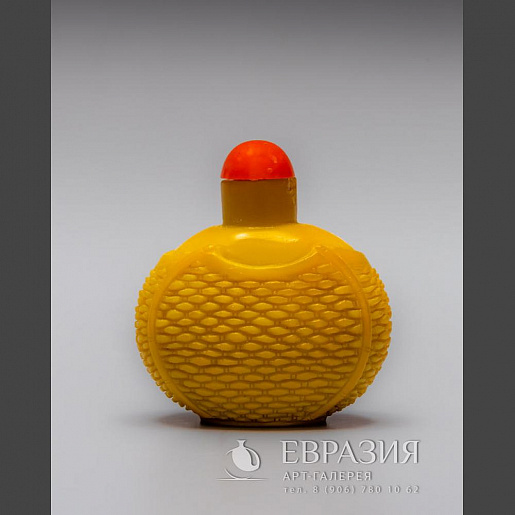 Коллекционная яркая табакерка